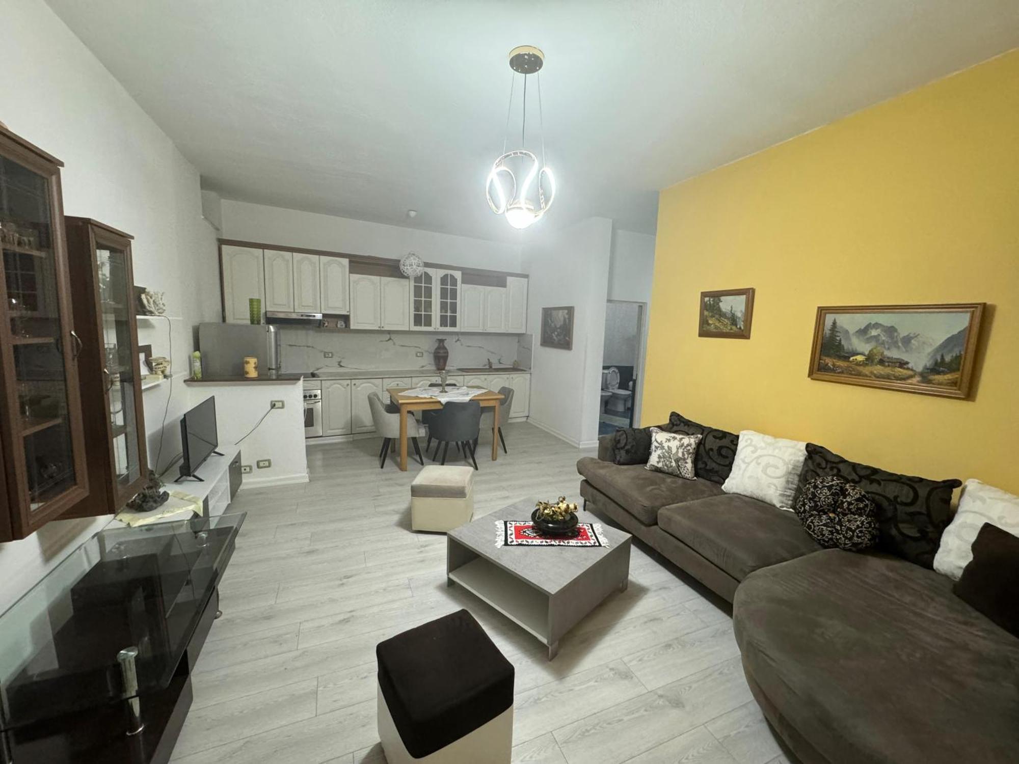 Center Of Tirana Apartment Luaran gambar